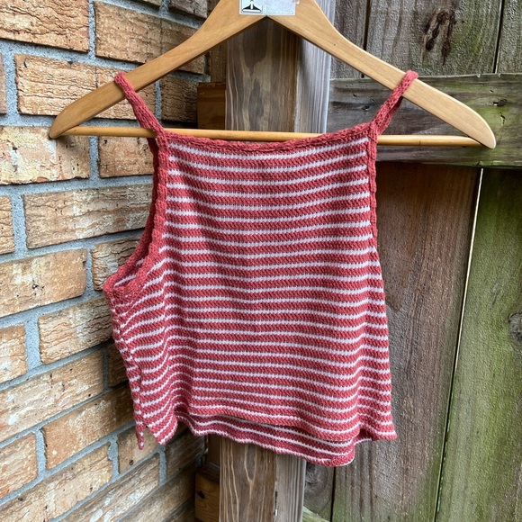 a.n.a Rust and White Striped Knit Tank Top Cropped - Picture 3 of 3